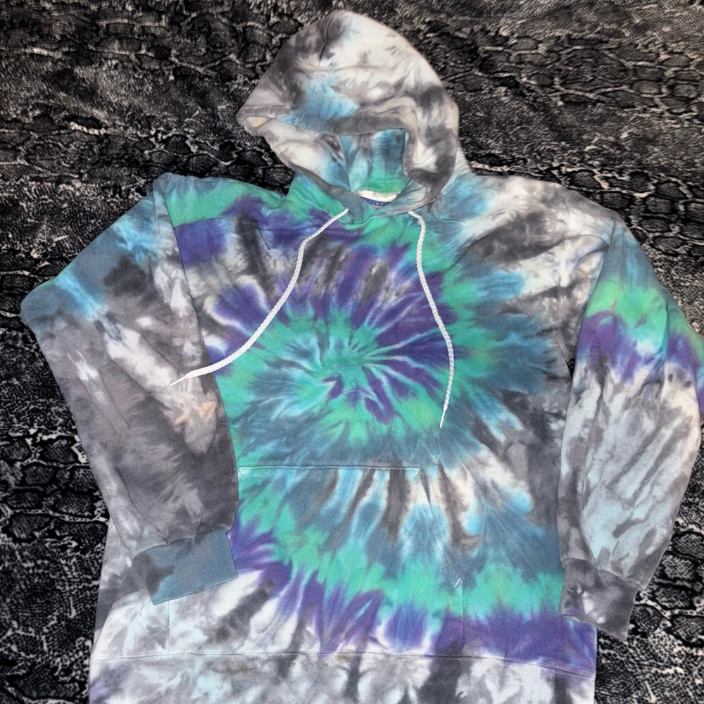 Hanes Tie-Dye Hoodie in Blue and Green